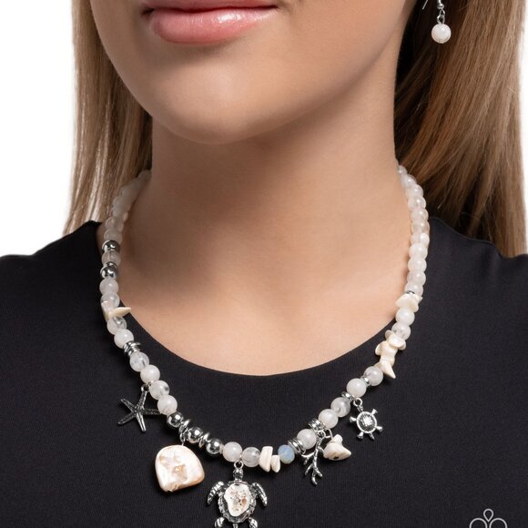 NWT PAPARAZZI OPERATION OCEAN NECKLACE & EARRING SET - Picture 1 of 3
